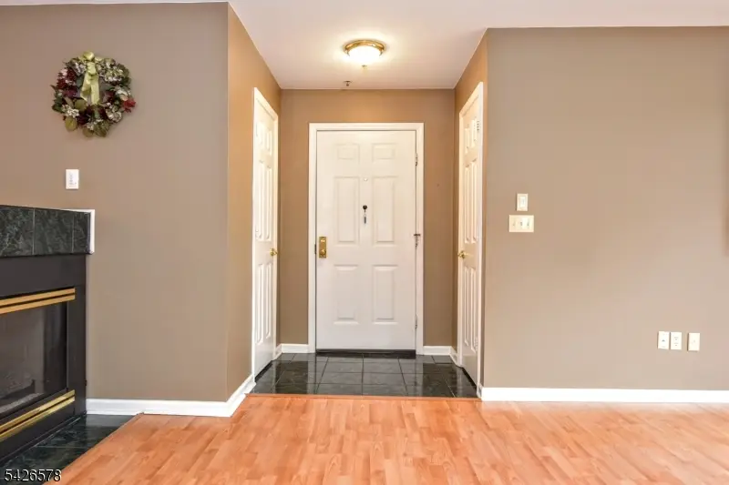 11 Collura Ln, Clifton, NJ 07012 - #2