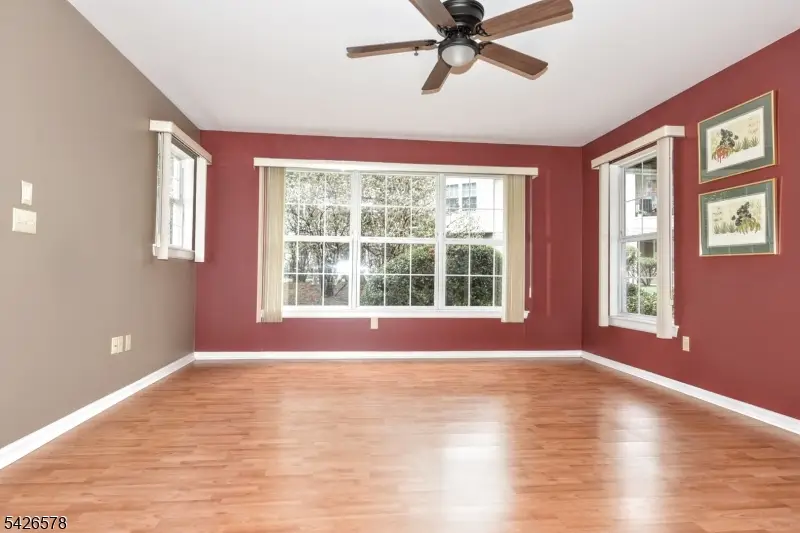 11 Collura Ln, Clifton, NJ 07012 - #3