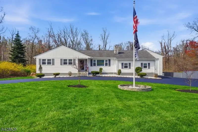 42 Schoolhouse Rd, Randolph, NJ 07869 - #1