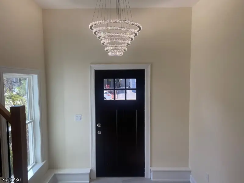 6 Melrose Ave, East Orange, NJ 07018 - #3