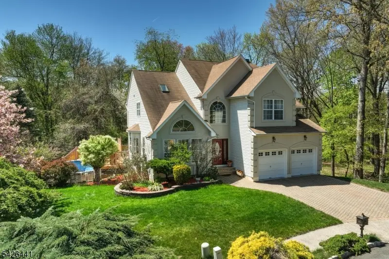 51 Bertran Dr, Bradley Gardens, NJ 08807 - #3