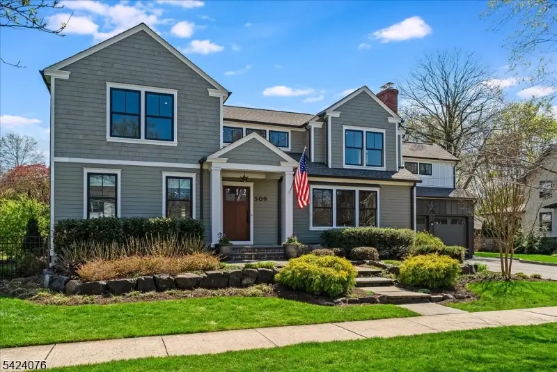 509 Bradford Ave., Westfield, NJ 07090 - #2