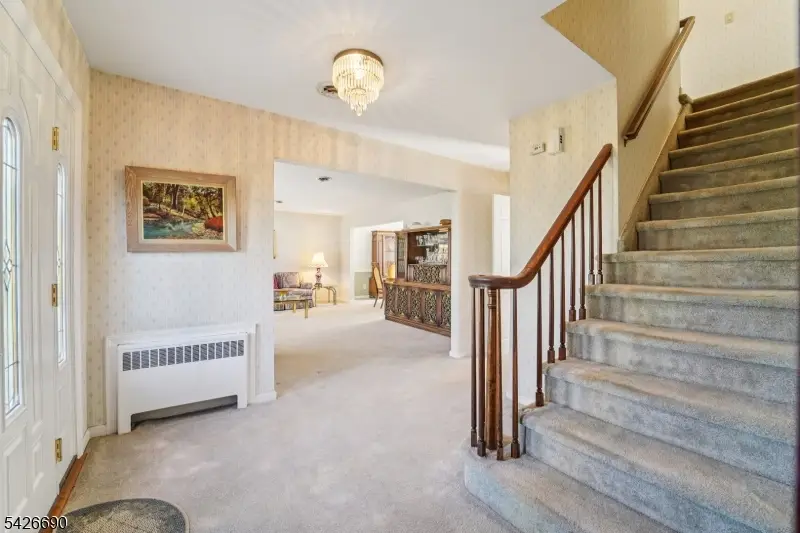 657 Lincoln Ave, Glen Rock, NJ 07452 - #2