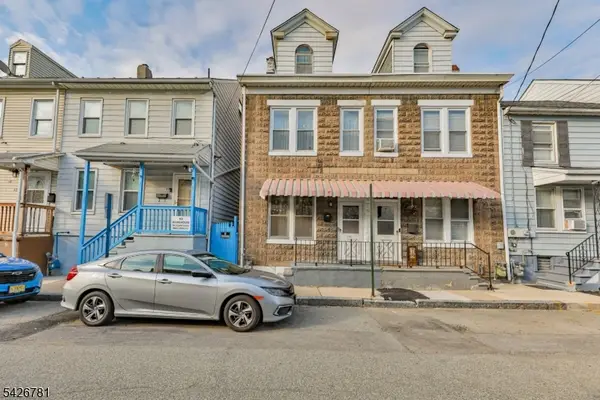 135 Mercer St, Phillipsburg Town, NJ 08865