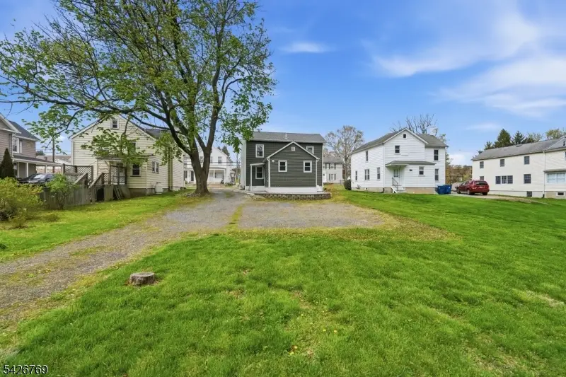 21 Beaver Ave, Annandale, NJ 08801 - #2