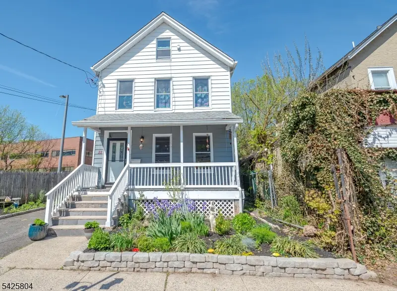 22 Hamilton St, Somerville, NJ 08876 - #1