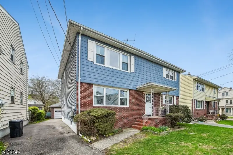 31 Division St, Bloomfield, NJ 07003 - #1