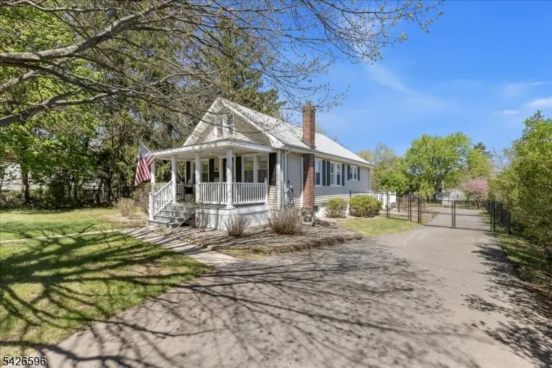 44 Maple Ave, Flemington, NJ 08822 - #3