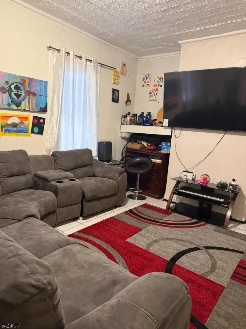 28 Burgess Pl, Passaic, NJ 07055 - #2