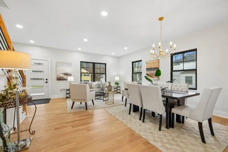 111 N Summit Ave, Chatham, NJ 07928 - #3