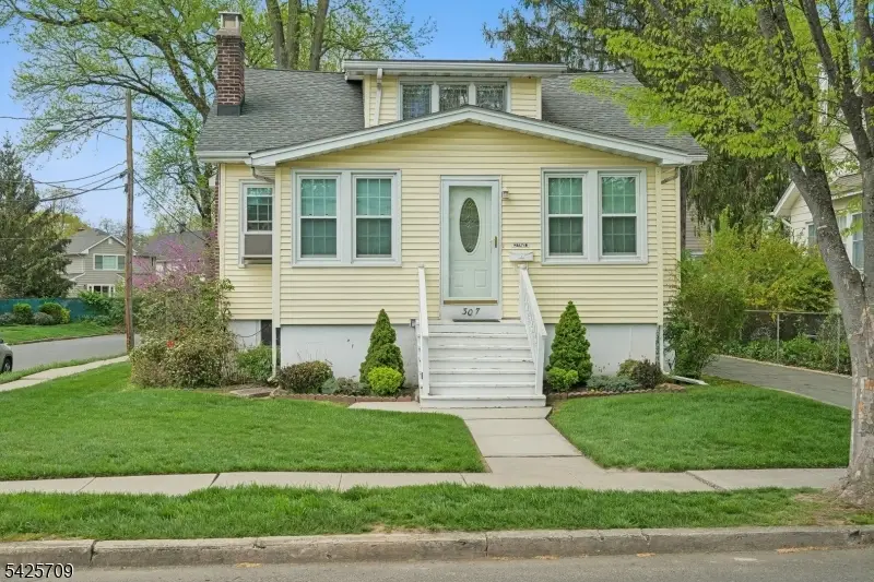 307 Manor Ave, Cranford, NJ 07016 - #2