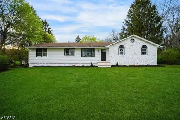 29 Ironia Rd, Chester Twp., NJ 07836