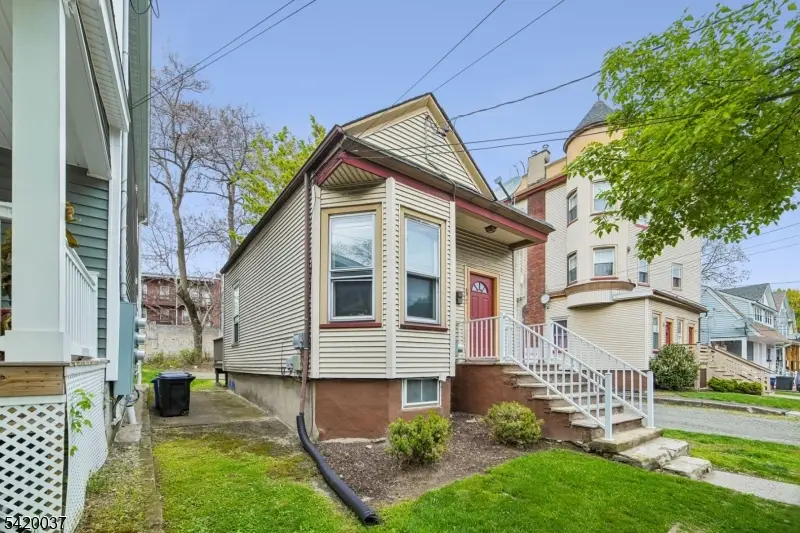 41-43 Mission St, Montclair, NJ 07042 - #2