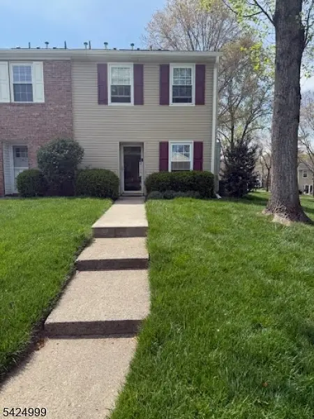 268 Gettysburg Way, Lincoln Park Boro, NJ 07035