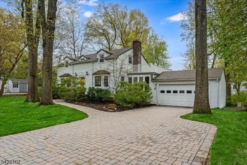 8-10 Lessing Rd, West Orange, NJ 07052 - #1