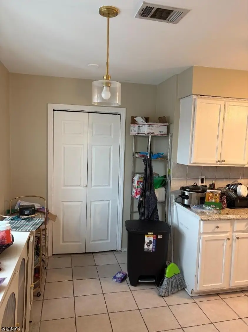 414 Sharon Ct, Woodbridge, NJ 07095 - #3