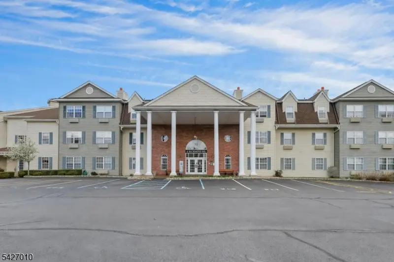 6412 Richmond Rd #6412, West Milford, NJ 07480 - #1