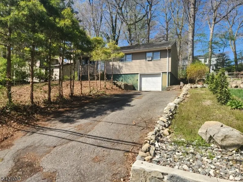 286 Cupsaw Dr, Ringwood, NJ 07456 - #3