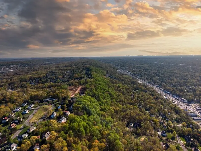 4 Harlow Pointe Cove, Dunellen, NJ 08812 - #1