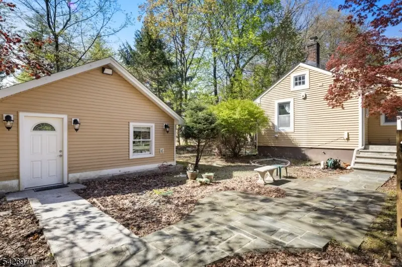 10 Old Stone Church Rd, Upper Saddle River, NJ 07458 - #3