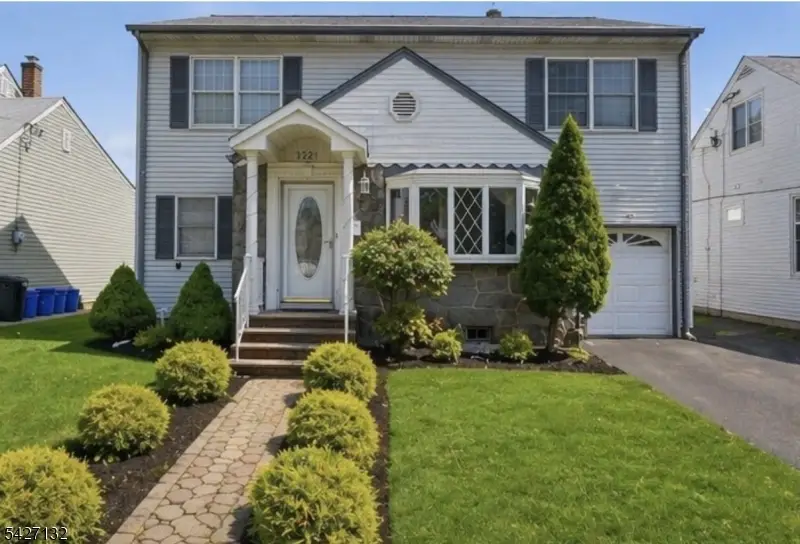 1221 Oak Pl, Union, NJ 07083 - #1