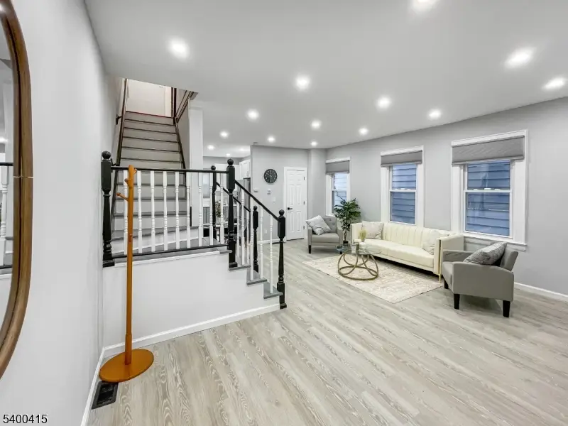 45 Rutgers St, Irvington, NJ 07111 - #3