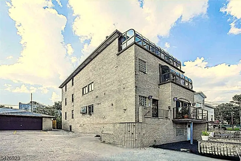 344 Paterson Plank Rd #PH, Jersey City, NJ 07307 - #3