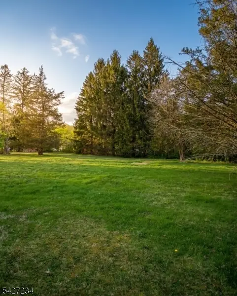 67 Woodland Rd, Mendham Twp., NJ 07960