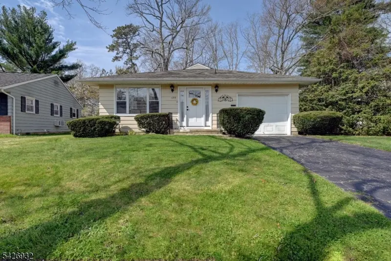 123 Columbine Cir, Toms River, NJ 08755 - #1