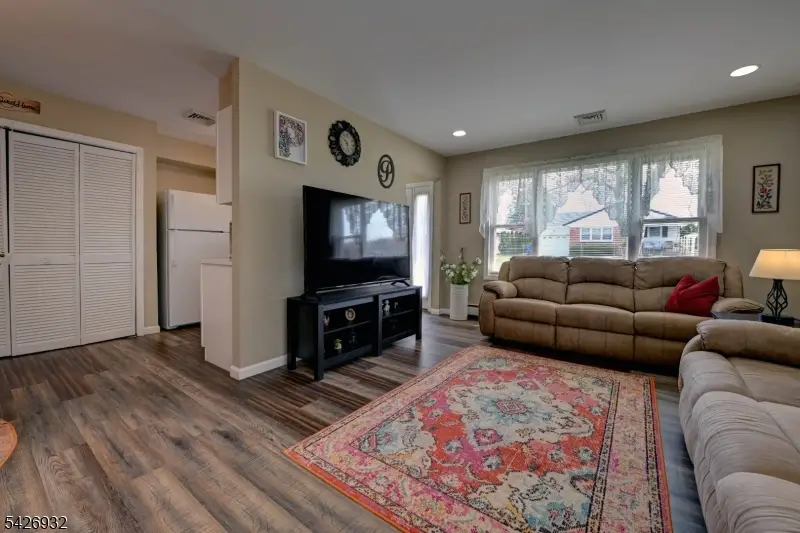 123 Columbine Cir, Toms River, NJ 08755 - #3