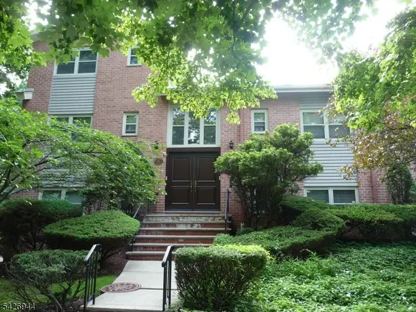 29 Up Mountain Ave C2902 #2, Montclair Twp., NJ 07042