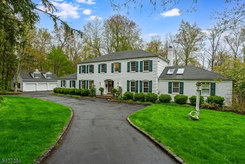 4 Edward Shippen Ln, Morris, NJ 07960 - #1