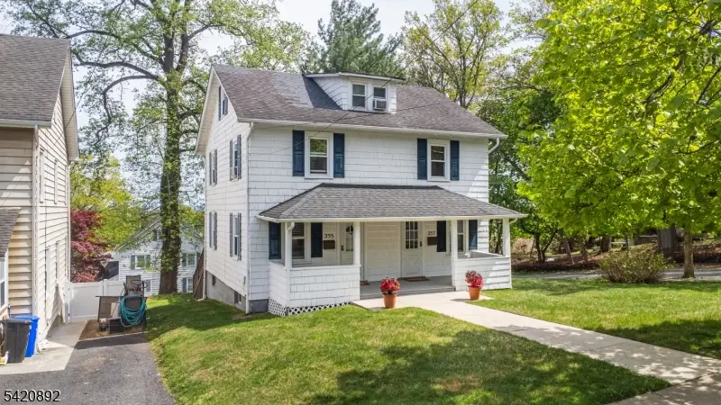 257 Mccosh Rd, Clifton, NJ 07043 - #3