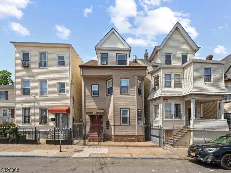 86 Pennington St, Paterson, NJ 07501 - #1