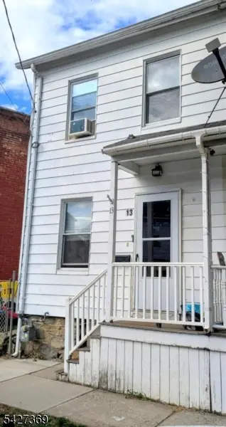 13 Lewis St, Phillipsburg, NJ 08865 - #1