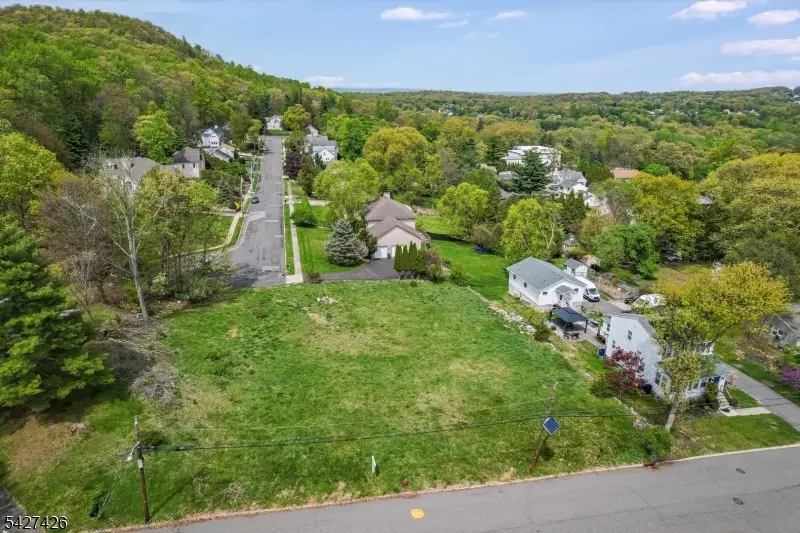 84-98 Roosevelt Ave, North Haledon, NJ 07508 - #3