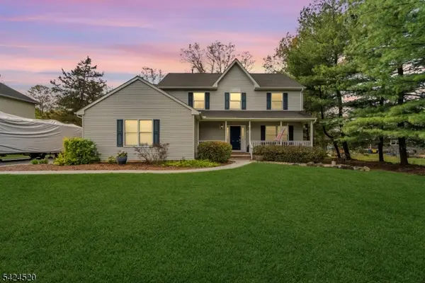 17 Revere St, Bridgewater Twp., NJ 08807