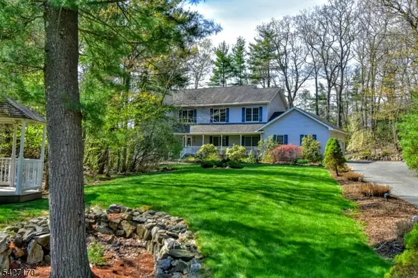 34 Split Rock Rd, West Milford Twp., NJ 07480