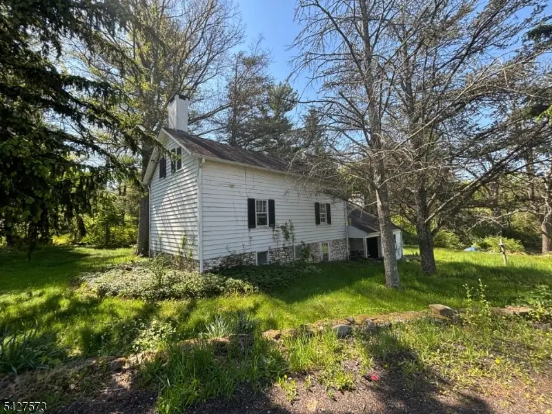 184 Stanton Rd, Readington, NJ 08822 - #1