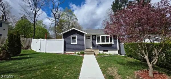 26 White Birch Trl, Jefferson Twp., NJ 07460