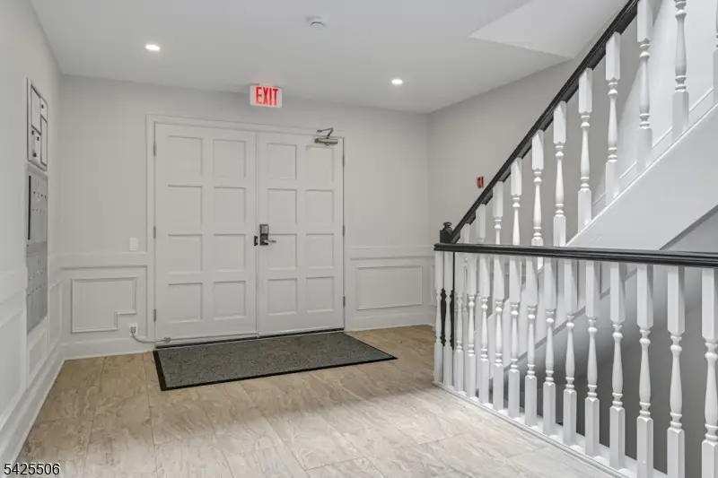 12D Heritage Dr #12D, Chatham, NJ 07928 - #3