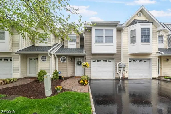 38 Angela Way, Berkeley Heights Twp., NJ 07922