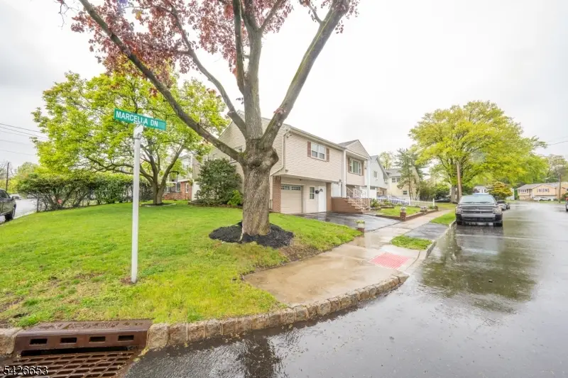 1341 Marcella Dr, Union, NJ 07083 - #2