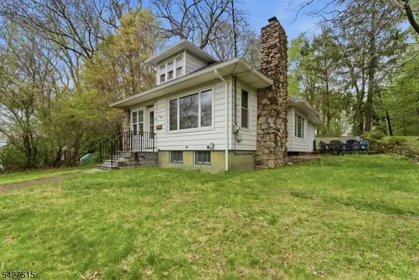 63 Highland Ave, High Bridge Boro, NJ 08829