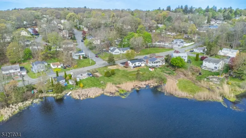 502 Otterhole Rd, West Milford, NJ 07480 - #2