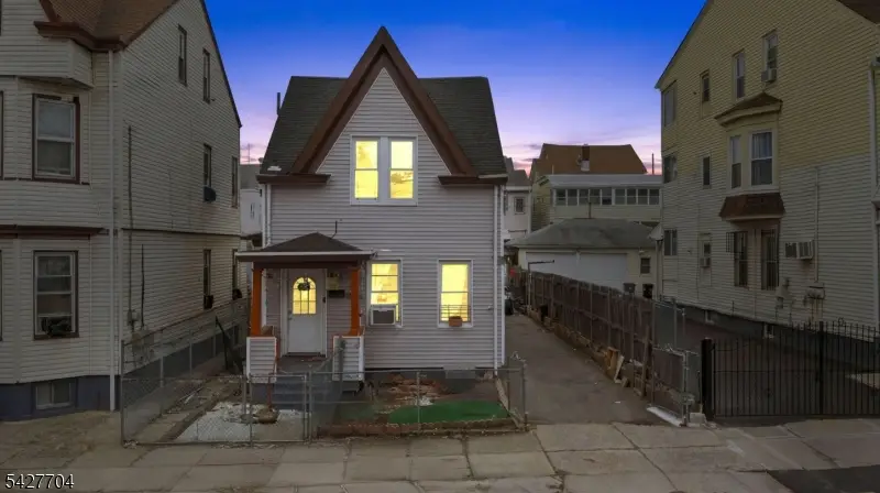 101-103 Sheridan Ave, Paterson, NJ 07502 - #1