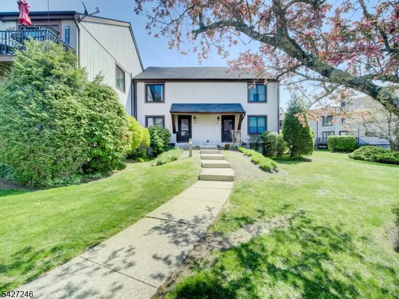 13224 Dell Pl #224, Stanhope, NJ 07874 - #2