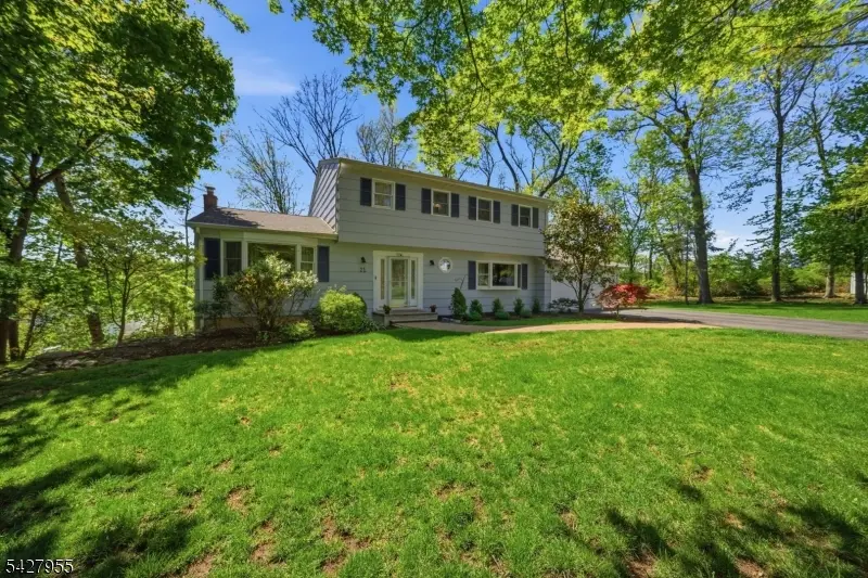 21 Robin Hood Rd, Parsippany Troy Hills, NJ 07950 - #3