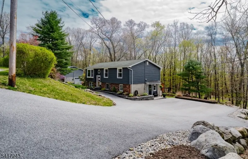 46 Fairview Ter, Wantage, NJ 07461 - #3