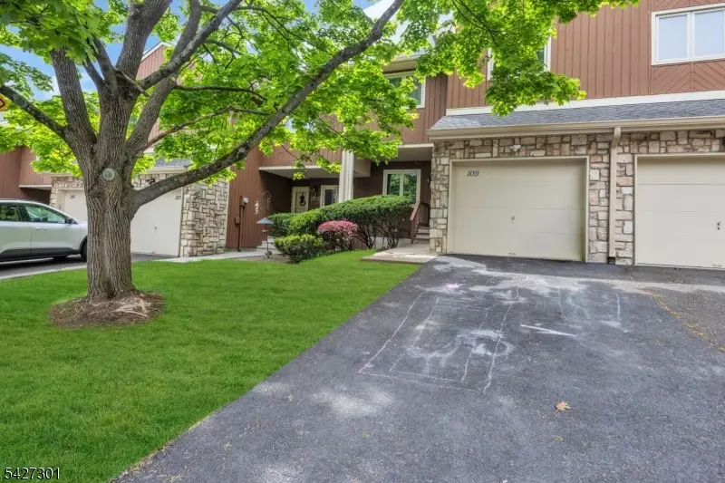 109 Bond St, Bridgewater, NJ 08807 - #2